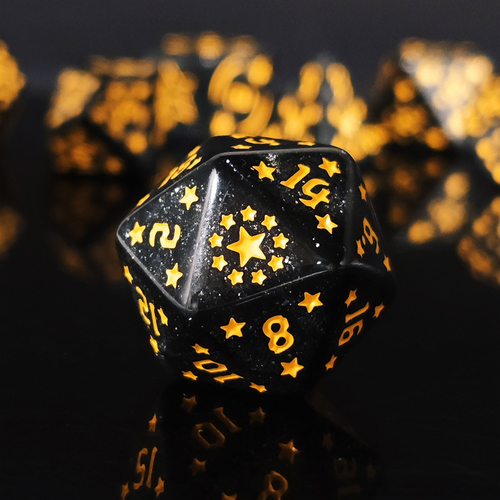 7-Piece Set of Star Dice And P - огляд і ціна Tablet Accessories Kit